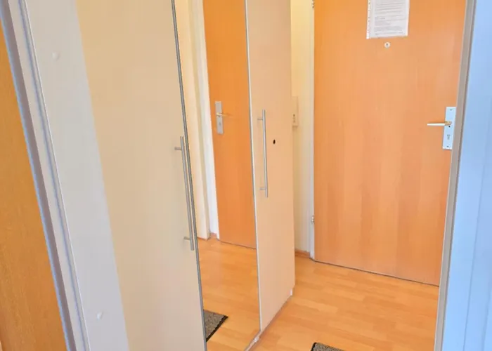 Apartment's Nr 2, 2-b , 2-c Und 2-d , In Stadtmitte Stuttgart