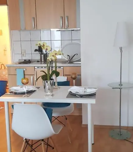 Apartment's Nr 2, 2-b , 2-c Und 2-d , In Stadtmitte Appartamento