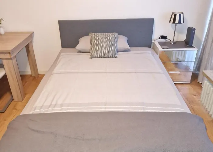 Apartment's Nr 2, 2-b , 2-c Und 2-d , In Stadtmitte