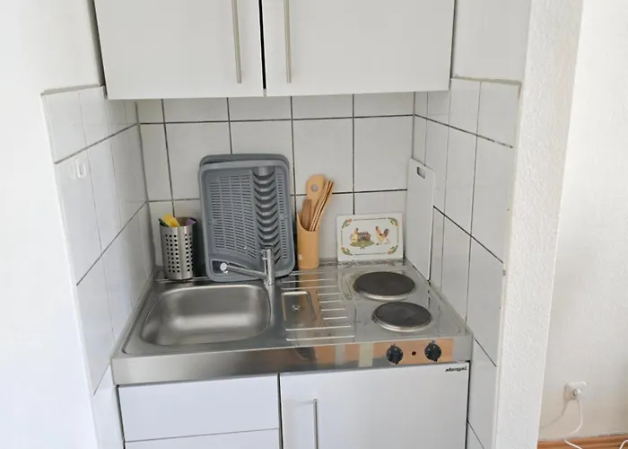 Apartment's Nr 2, 2-b , 2-c Und 2-d , In Stadtmitte Apartment *