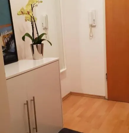 Apartment's Nr 2, 2-b , 2-c Und 2-d , In Stadtmitte