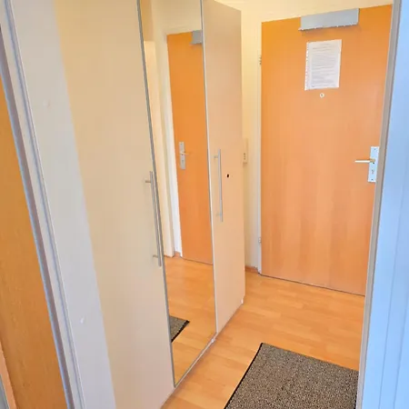 Apartment's Nr 2, 2-b , 2-c Und 2-d , In Stadtmitte Stuttgart