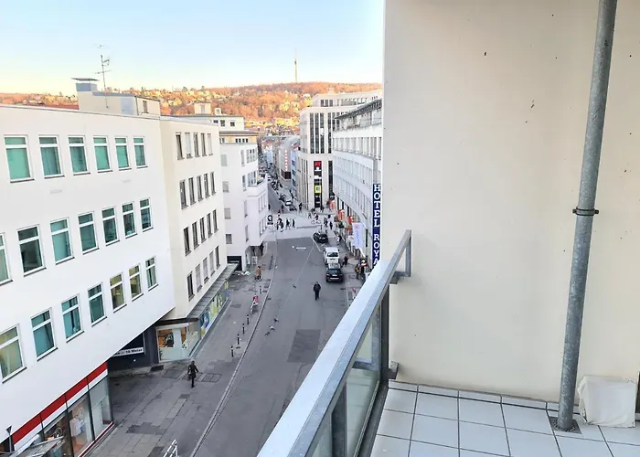 Apartment's Nr 2, 2-b , 2-c Und 2-d , In Stadtmitte Stuttgart