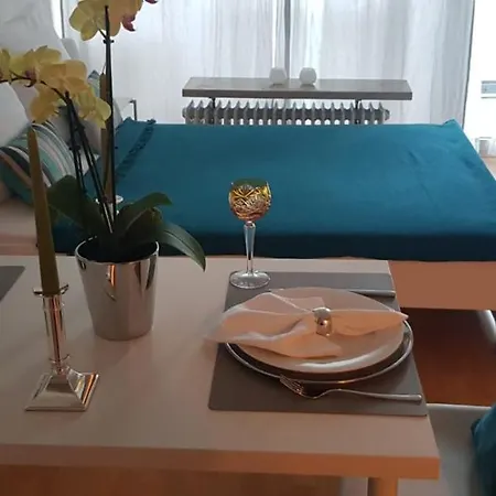 Apartment's Nr 2, 2b Und 2c In Stadtmitte Διαμέρισμα Στουτγκάρδη