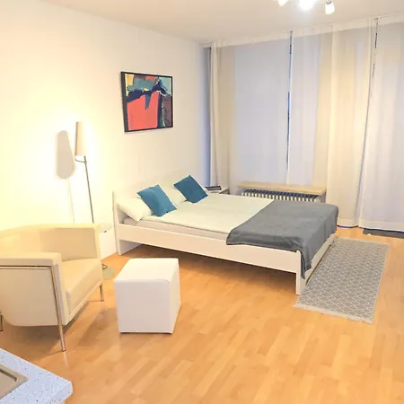 Apartment's Nr 2, 2-b , 2-c Und 2-d , In Stadtmitte * Stuttgart