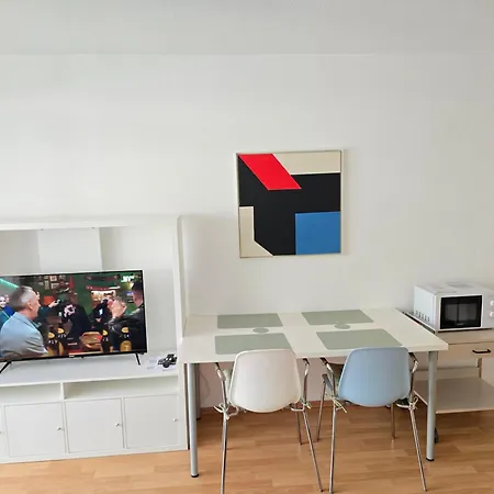 Apartment Apartment's Nr 2, 2-b , 2-c Und 2-d , In Stadtmitte Stuttgart