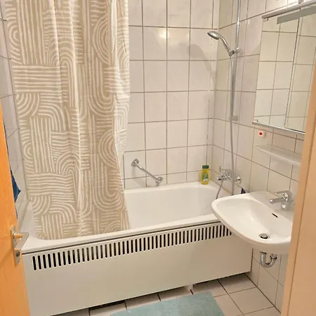 Apartment Apartment's Nr 2, 2-b , 2-c Und 2-d , In Stadtmitte *